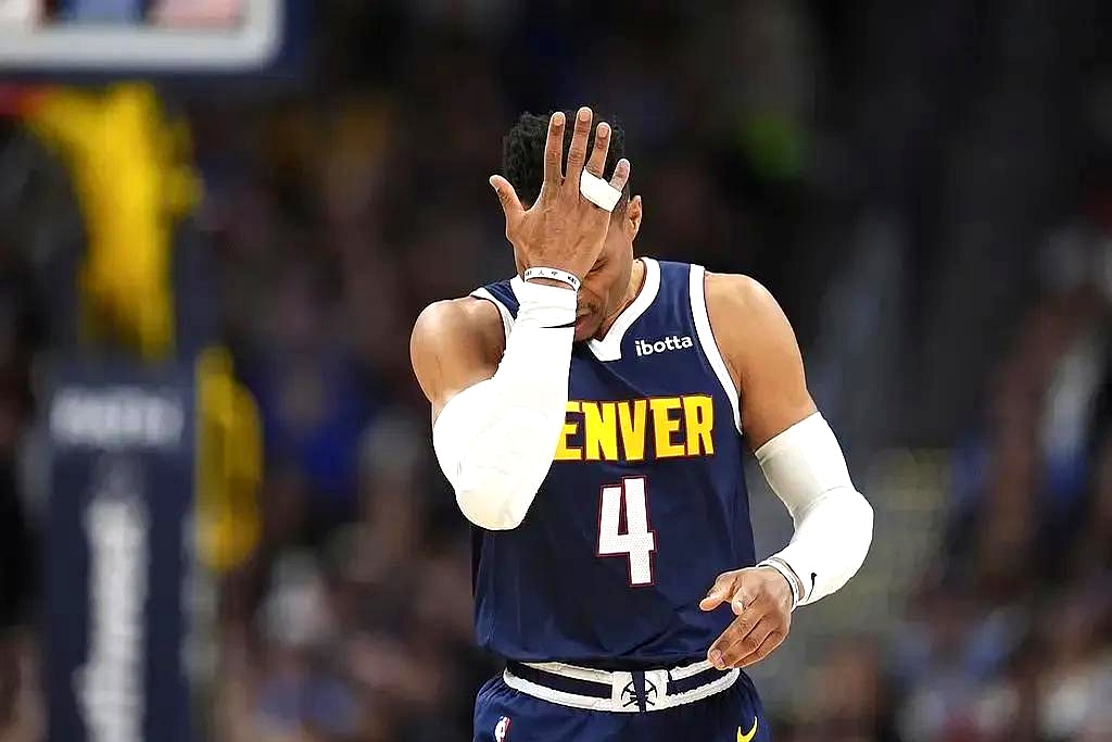 转折点达拉斯独行侠刷新队史纪录,NBA总决赛今夜攻防权衡,压力陡增,资深球员宣示担当的简单介绍-开云APP